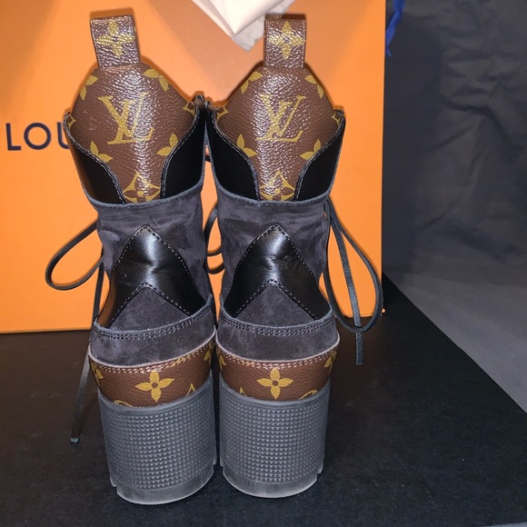 LOUIS VUITTON LAUREATE PLATFORM DESERT BOOT (1A4XXZ) - Picture 4 of 6